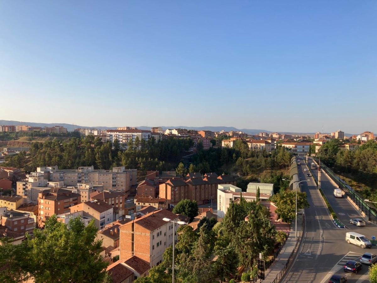 Teruelhome IV Atico Con Vistas Y Aparcamiento En El Centro Eksteriør billede